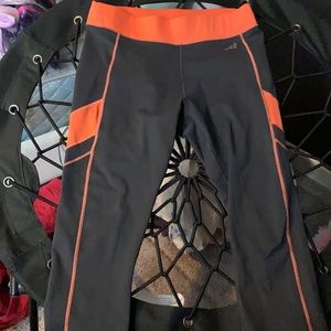 Active wear leggings